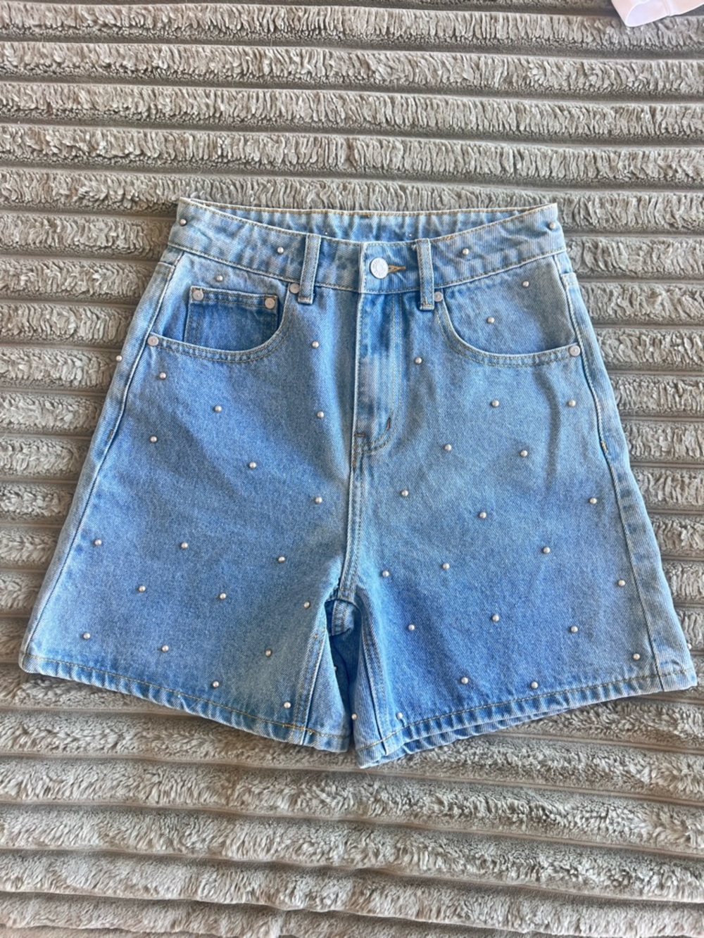 Milk It by Pacsun Studded Blue Denim Shorts New WIth Tags- Size 26 - Picture 2 of 14